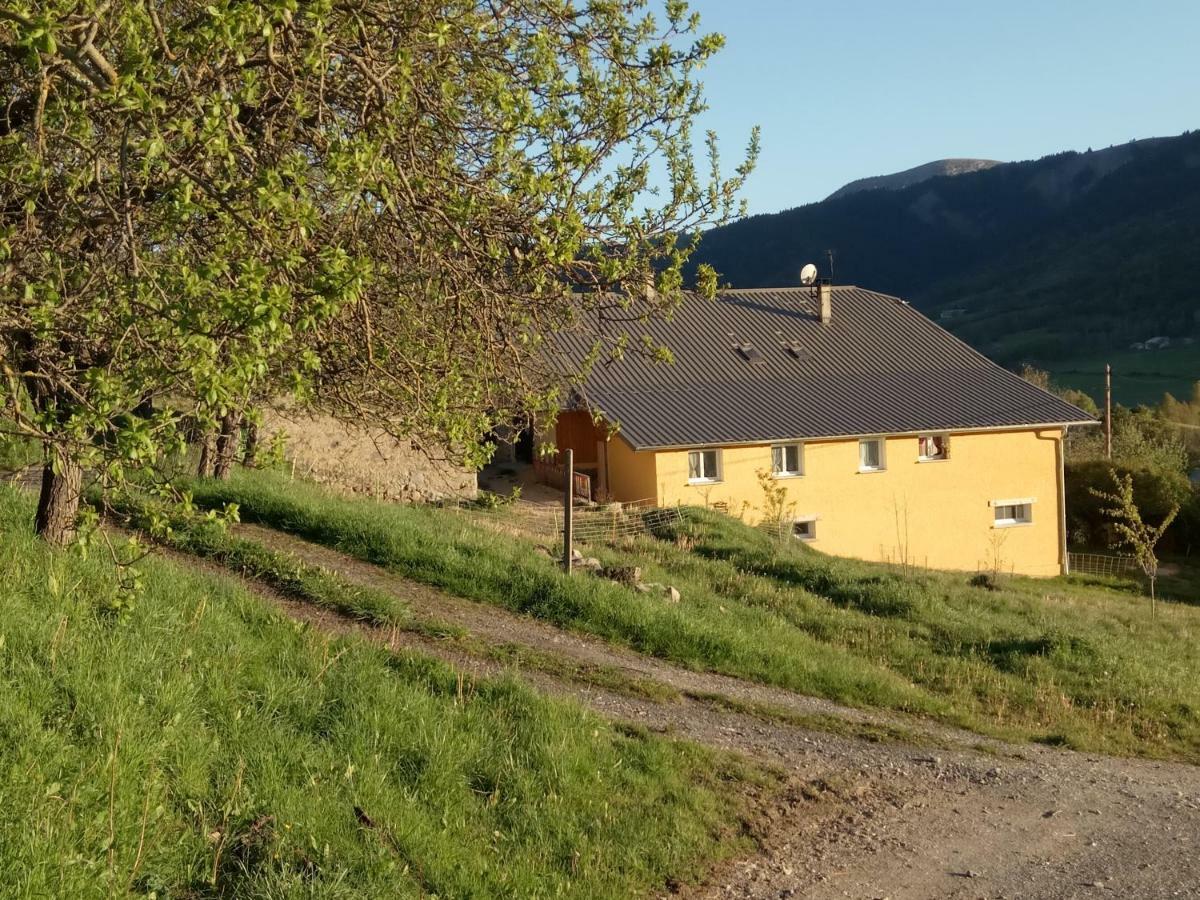 Apartamento Les Logis De Lucie Selonnet Exterior foto